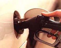 Petrol and CNG prices to decrease further up to Rs2.70