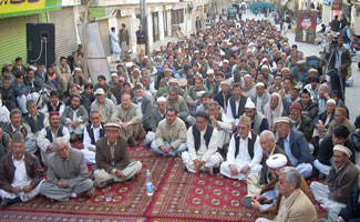 Strike announced by Hazara District against Mastung massacre