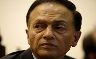 Governor State Bank Yaseen Anwar resigns