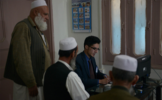 68,000 Afghan refugees in Sindh to get renewed PoR cards