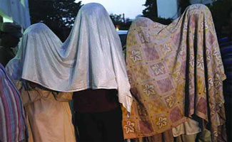 Karachi: Search operation by Police, five accused arrested