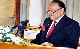 Nation takes pride in Pak Armed Forces, acknowledges their sacrifices: President