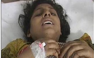 Man amputates wife&acirc;&euro;&trade;s legs in Sargodha