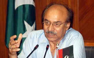Matric exams in Karachi: Nisar Khuhro takes notice of mismanagement