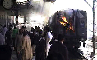 Sibi train bombing kills 13