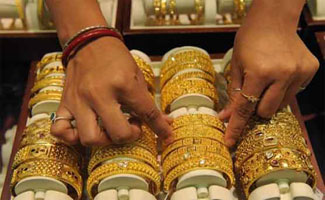 Khanpur: 35-tola gold jewellery looted