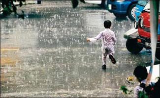 Heavy rain in Lahore, more likely