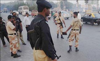 Karachi firing targets intelligence agency's officer