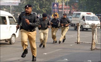 Lahore: Police detain more than 60 suspects
