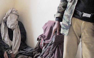 Faisalabad: 2 drug pushers arrested