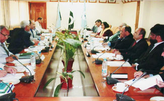 First draft of Federal Budget shows increase in salaries and pensions