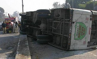 DG Khan: Five dead, 30 injured in passenger bus and van crash