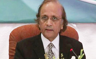 CJ takes notice of murder outside LHC