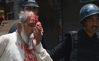 PM aggrieved over loss of lives in Lahore incident