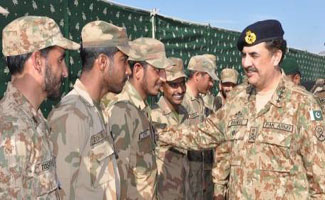 Gen Raheel's visit to NW to boost up troops' morale