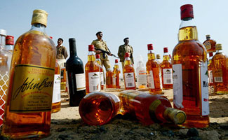 four died after using toxic liquor