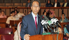 Imran urged to follow constitutional path for demands