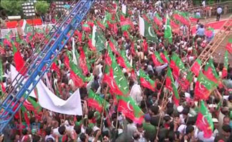 Khan is left Isolated in Civil Disobedience call
