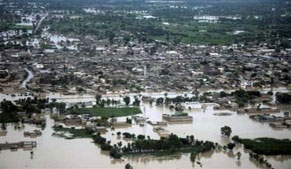 Flood may affect 100,000 people in Multan: minister