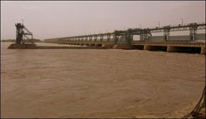 River Chenab flowing in medium flood: FFC