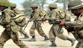 Pakistan army destroys explosives dump, kills 10 militants