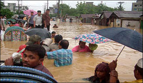 Police rescue 50,000 people from flood