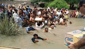 Sindh Minister hands over relief cheque to Punjab CM