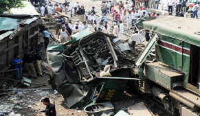 Driver, Assistant die as Express train hits standing goods train