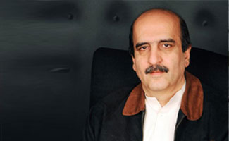 Imran Khan should follow Qadri to call off sit-in: Akbar