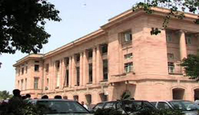 Sindh govt. bans entry of 30 scholars in the province