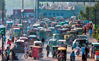 Citizens seek immediate removal of containers blocking traffic flow