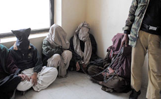 39 criminals arrested