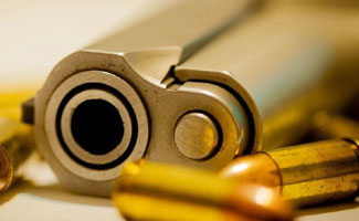 Peshawar firing injures lady health worker