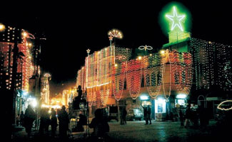 Preparations start to celebrate Eid Milad un Nabi (PBUH)