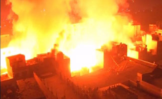 Karachi's Timber Market: massive fire causes huge financial losses