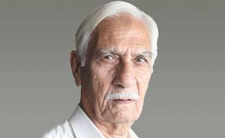 Veteran journalist Iqbal Mirza dies