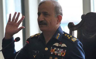 PAF Chief calls on King of Bahrain in Manama