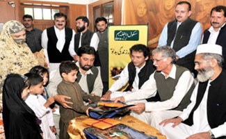 Govt launches mass school enrolment drive