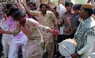 Hindu community celebrates Holi festival