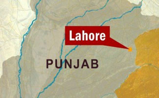 Young Boy set on fire in Lahore over Property dispute