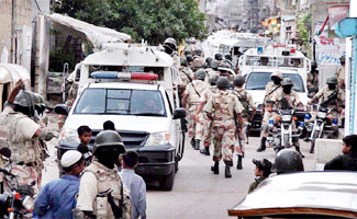 Rangers arrest 35 suspects in Karachi operation