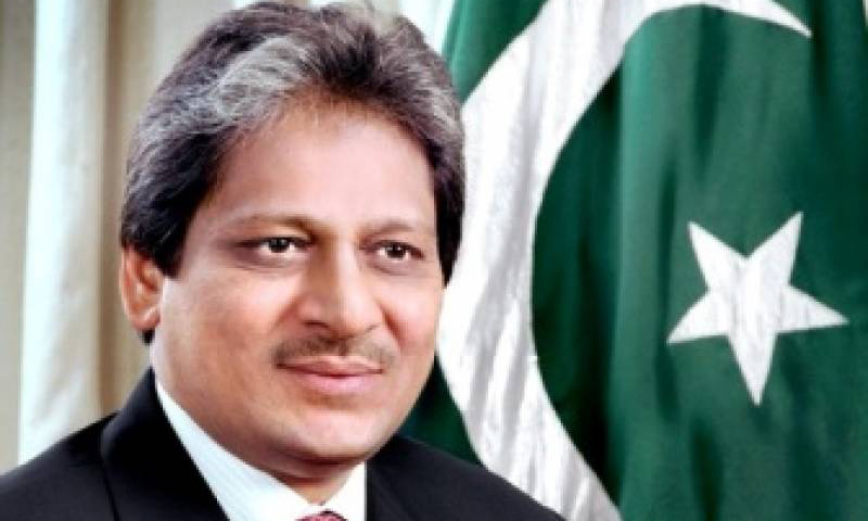 Illegal, hazardous billboards to be removed from city: Ebad