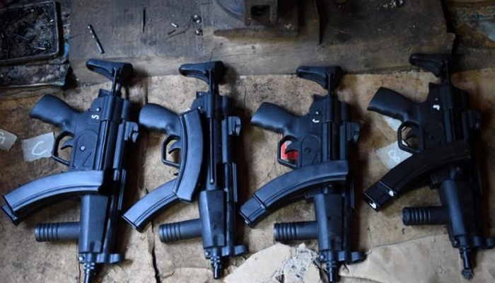Guns cheaper than smartphones in Pakistani tribal town