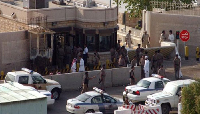 US consulate was 'attacked' by a Pakistani man