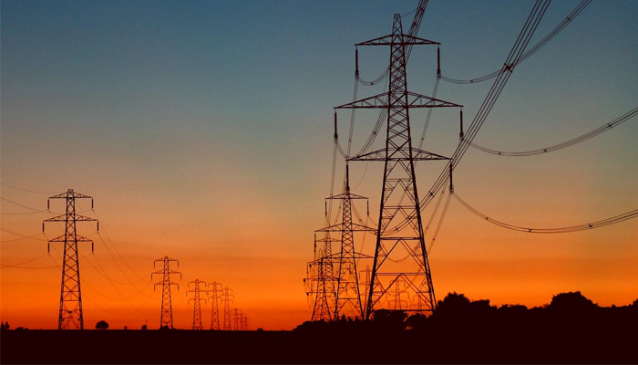 PM vows to complete power projects on time