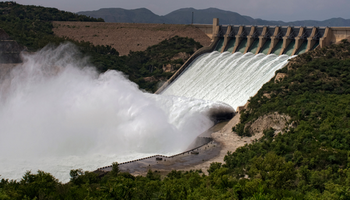 Water reservoirs: PM asks WAPDA to expedite building