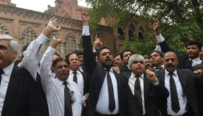 Lawyers boycott courts after suicide blast