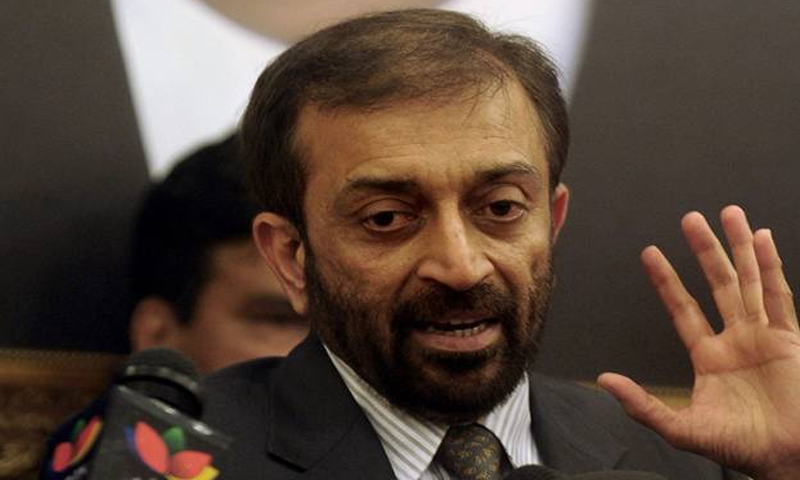 Dr Farooq Sattar suffers injuries in car accident