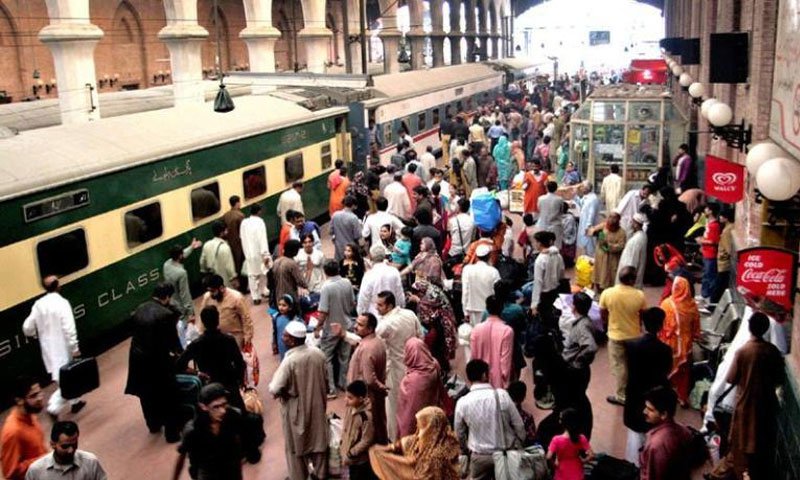 Pakistan railways to run 8 special trains on EID-UL-AZHA