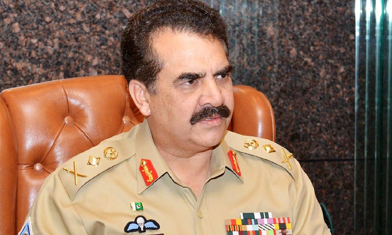 Army chief visits corps responsible for LoC